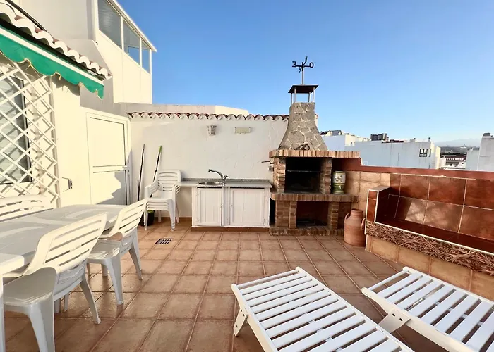 Διαμέρισμα Cary's